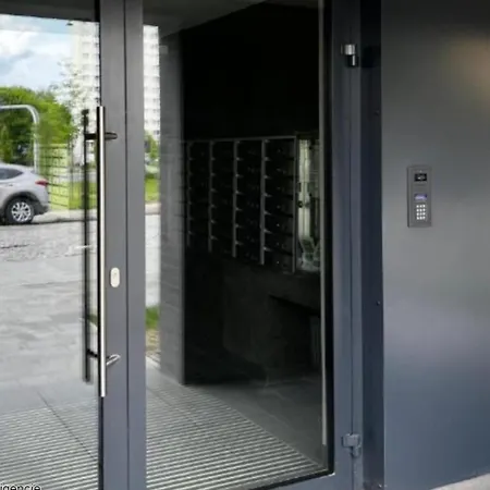 Apartament White Glove Deluxe Abstrakcja Parking Free